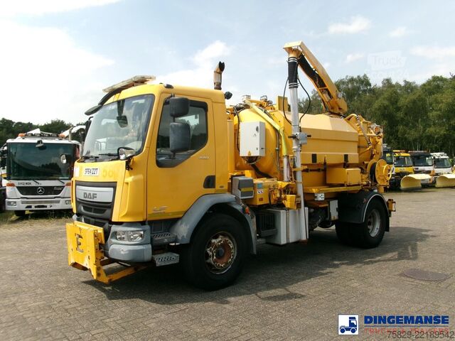 Saugfahrzeug D.A.F. LF 220 4X2 Whale vacuum tank 7 m3