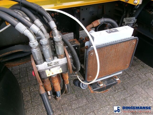 Відсмоктувач DAF LF 220 4X2 Whale vacuum tank 7 m3