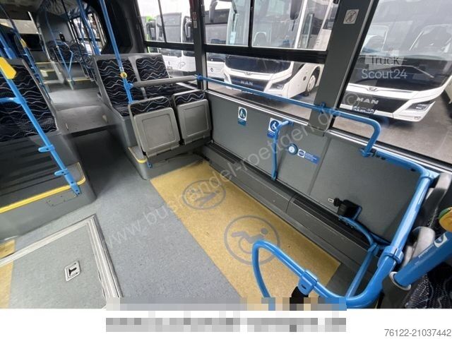 Articulated bus MERCEDES-BENZ Conecto G/Klima/Euro6/O 530 G/A23/A40