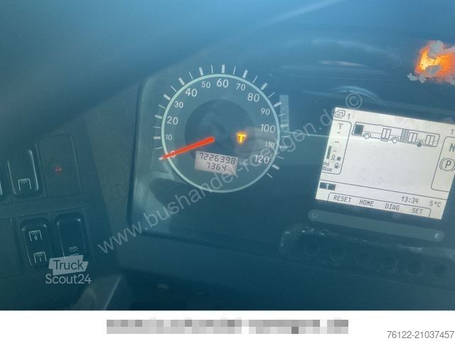 Articulated bus MERCEDES-BENZ Conecto G/Klima/Euro6/O 530 G/A23/A40