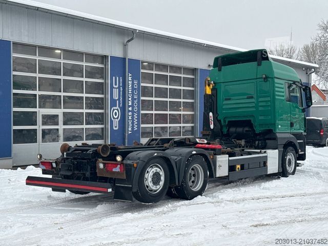 Haakarm vrachtwagen MAN TGX 26.440 Abrollkipper HYVA 20.60.S