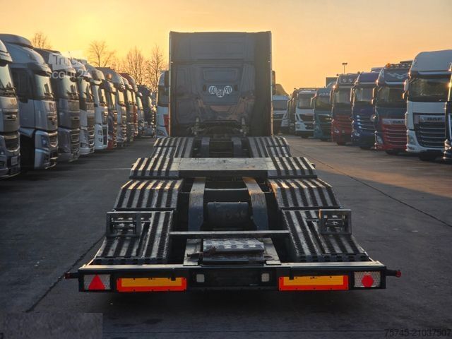 Volume trekker MERCEDES-BENZ ACTROS 1853 * LEDER  * VOLL * GIGASPACE * LOHR *