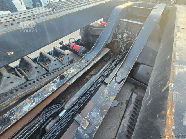 Volume trekker MERCEDES-BENZ ACTROS 1853 * LEDER  * VOLL * GIGASPACE * LOHR *