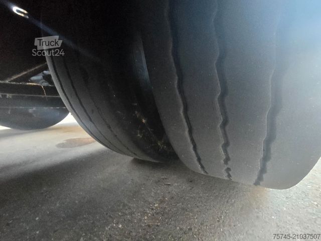 Volume trekker MERCEDES-BENZ ACTROS 1853 * LEDER  * VOLL * GIGASPACE * LOHR *