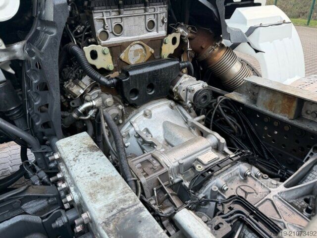 LKW-Fahrgestell Mercedes-Benz 2533 6x2 Antos Euro6