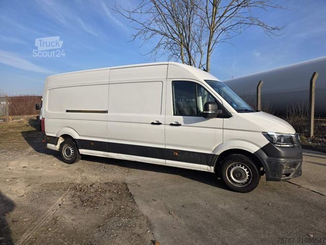 Højt tag varevogn VOLKSWAGEN Crafter 3,5 to, 1+2 Sitzer, AHK, 6 Gang man Scha