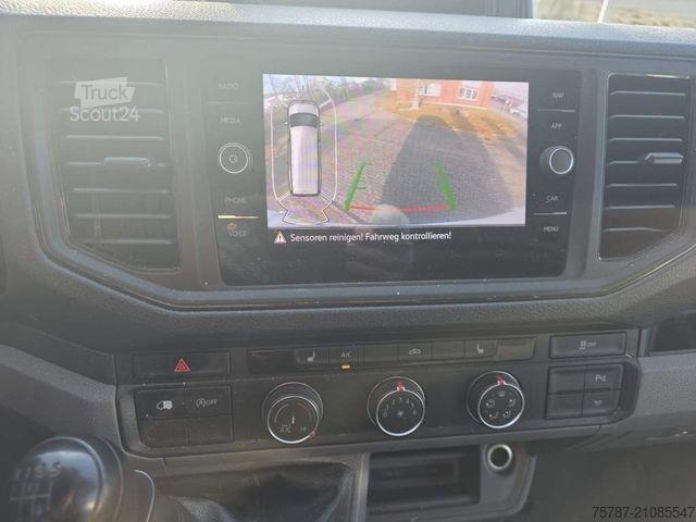 Højt tag varevogn VOLKSWAGEN Crafter 3,5 to, 1+2 Sitzer, AHK, 6 Gang man Scha