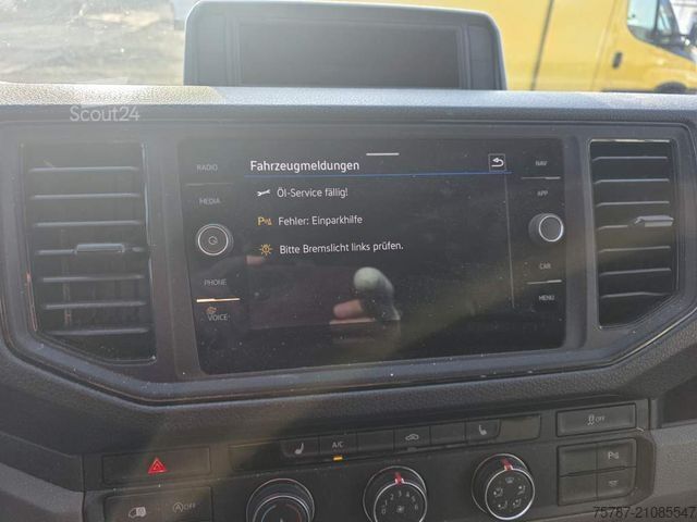 Højt tag varevogn VOLKSWAGEN Crafter 3,5 to, 1+2 Sitzer, AHK, 6 Gang man Scha