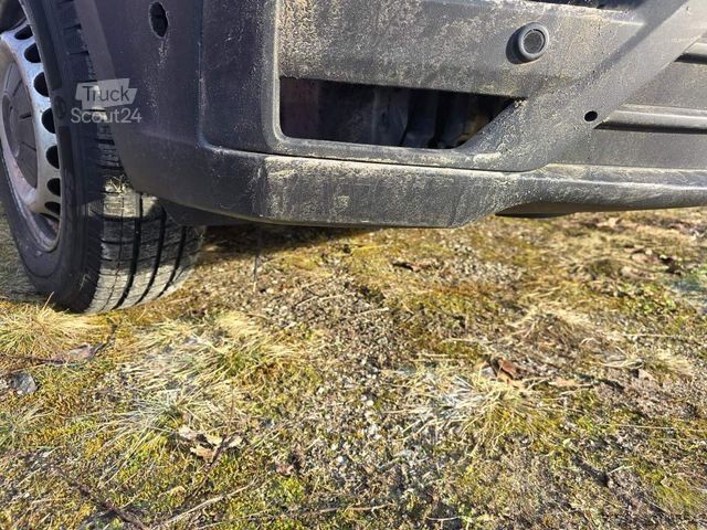 Højt tag varevogn VOLKSWAGEN Crafter 3,5 to, 1+2 Sitzer, AHK, 6 Gang man Scha