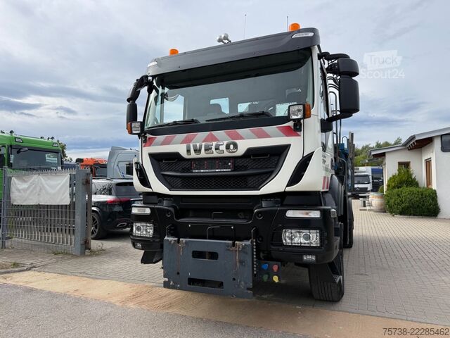 Damperli kamyon IVECO Trakker 330 4x4 Meiller Kipper+Hiab 088B-2 Funk
