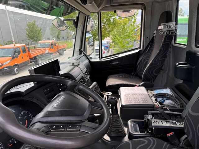 Damperli kamyon IVECO Trakker 330 4x4 Meiller Kipper+Hiab 088B-2 Funk