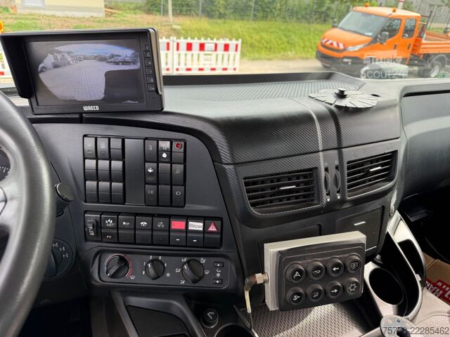 Damperli kamyon IVECO Trakker 330 4x4 Meiller Kipper+Hiab 088B-2 Funk