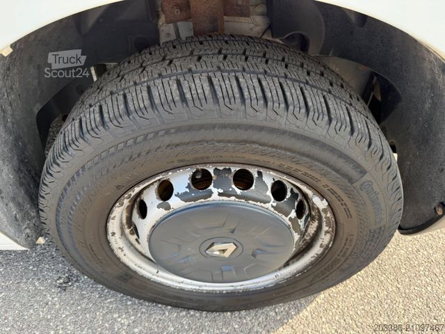 Panel van RENAULT MA.