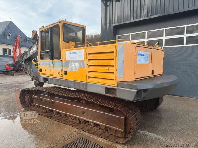 Kettenbagger VOLVO Akerman EC 230 B