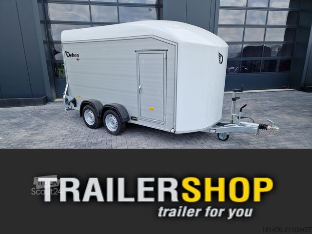 Motorradanhänger Cheval Liberté C700 aerodynamischer Koffer Pullman Fahrwerk 100km/H