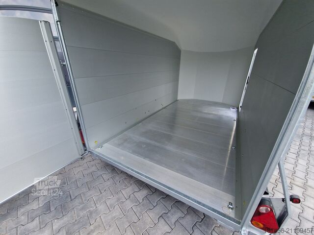 Motorradanhänger Cheval Liberté C700 aerodynamischer Koffer Pullman Fahrwerk 100km/H