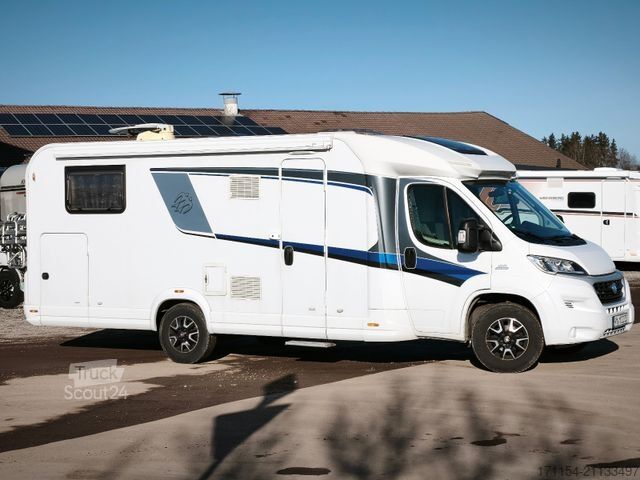 Polointegrovaný karavan KNAUS Sky-Ti 700 MEG Hydrauliche Hubstützen, Einzellb