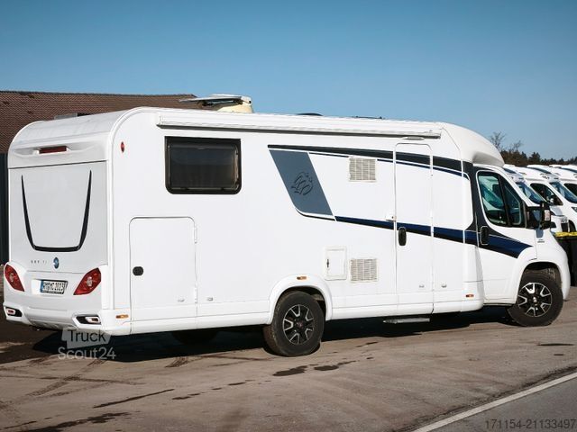 Polointegrovaný karavan KNAUS Sky-Ti 700 MEG Hydrauliche Hubstützen, Einzellb