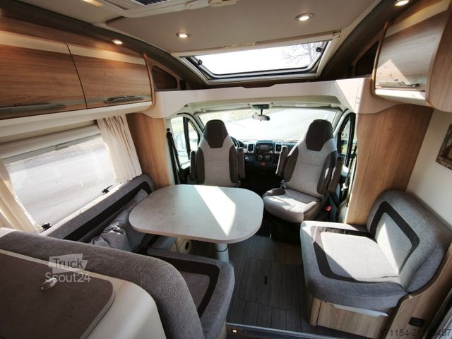 Polointegrovaný karavan KNAUS Sky-Ti 700 MEG Hydrauliche Hubstützen, Einzellb