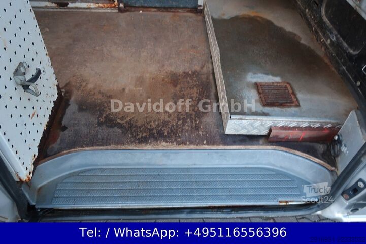 Kastenwagen MERCEDES-BENZ Vito111 CDI lang/ Werkstatt / SHZ / Klima FN:247