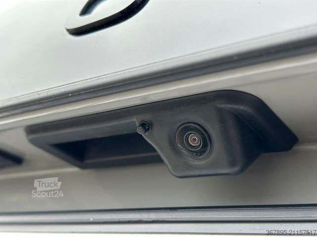 Kleinbus SKODA 1.5TSi Monte Carlo ACC NAVI PADACH KAMERA AHK