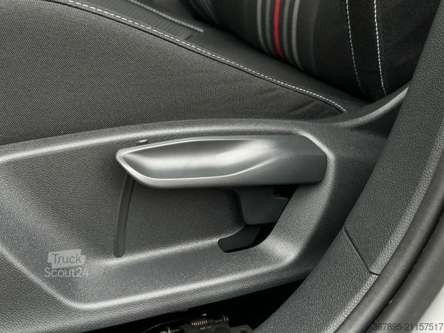 Kleinbus SKODA 1.5TSi Monte Carlo ACC NAVI PADACH KAMERA AHK