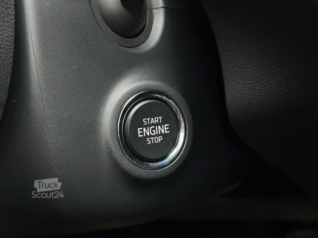 Kleinbus SKODA 1.5TSi Monte Carlo ACC NAVI PADACH KAMERA AHK