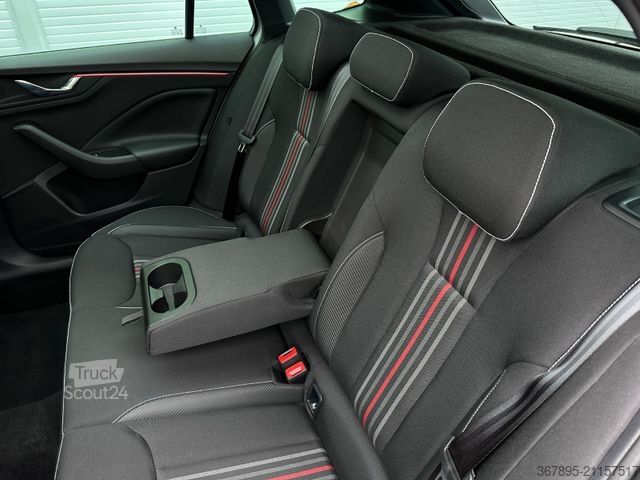 Kleinbus SKODA 1.5TSi Monte Carlo ACC NAVI PADACH KAMERA AHK