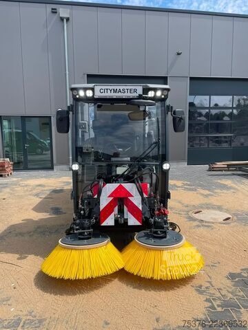 Balayeuse de voirie Hako Citymaster 1650 4x4 Kehrmasch.+Winterdie