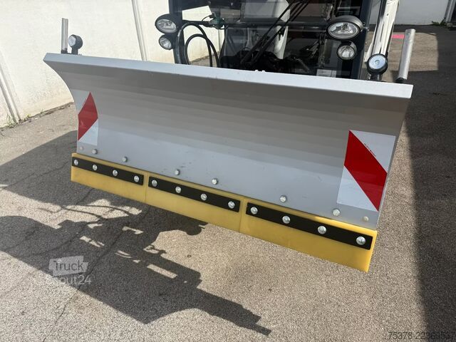 транспортний засіб громадського користування Hako Citymaster 1650 4x4 Kehrmasch.+Winterdie
