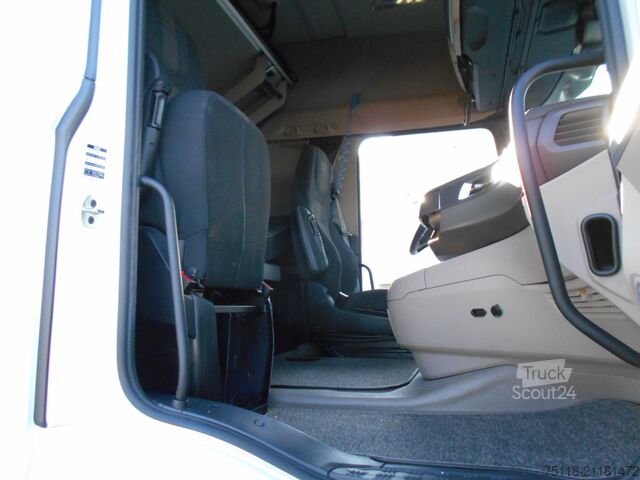 Standardní tahač DAF XG 480