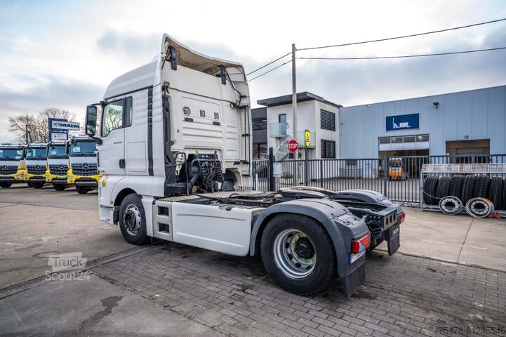 Padrão-SZM MAN TGX 18.460 XLX + INTARDER