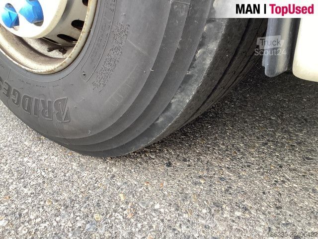 Veszélyes anyagokat szállító teherautó MAN TGX 18.400 4X2 BLS