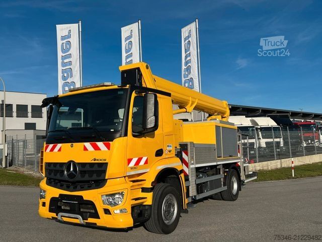 Teherautóra szerelt munkaállvány MERCEDES-BENZ Arocs/ Ruthmann T 330 / 33 m / Top Zustand