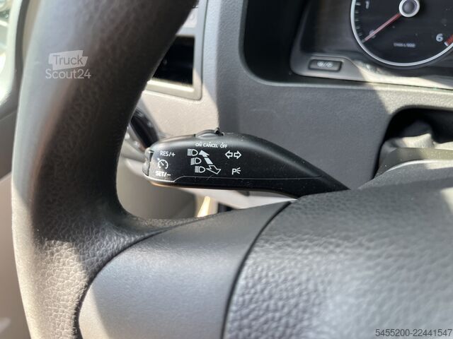 Пасажирський автобус VW Transporter Kombi 2.0 TDI L1H1 9 zitplaatsen Ai...