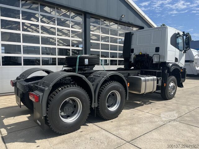 IVECO T-Way AT720T47WT H 6x6 Tractor Head truck tractor IVECO T-Way AT720T47WT H 6x6 Tractor Head