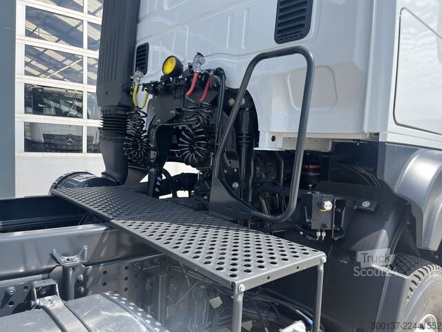IVECO T-Way 6x6 Tractor Head AT720T47WT | Tractor | Mining | Heavy Dut truck tractor IVECO T-Way 6x6 Tractor Head AT720T47WT | Tractor | M...