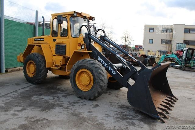 Kerekes rakodó VOLVO L70 - Nr.: 454