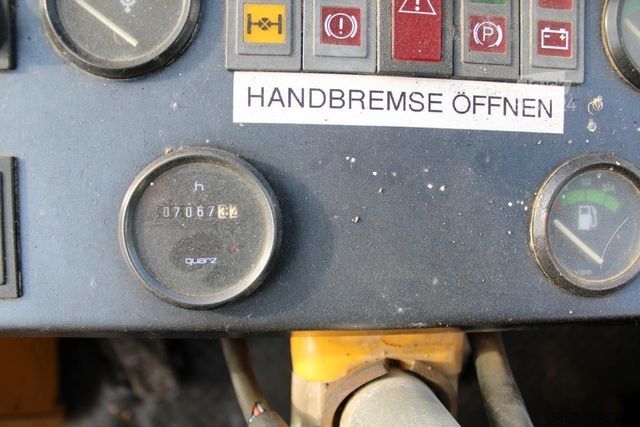 Kerekes rakodó VOLVO L70 - Nr.: 454