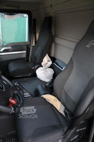 Рефрижераторний вантажівка MAN 18.290 4x2 BL Thermo-King T-800 R LBW Nr.: 178