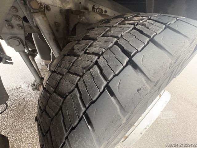 Beverage truck IVECO AS260SY*E6a*Lenk+Lift*Klima*Geträ.Zertifikat*TÜV