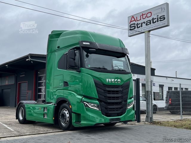 Standard tractor unit IVECO S-WAY AS440S46 T/P Stralis E6d ACC-Tempom Intard