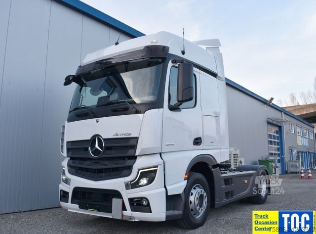 Standaard trekker MERCEDES-BENZ Actros 1845 LS Retarder ADR Standklima