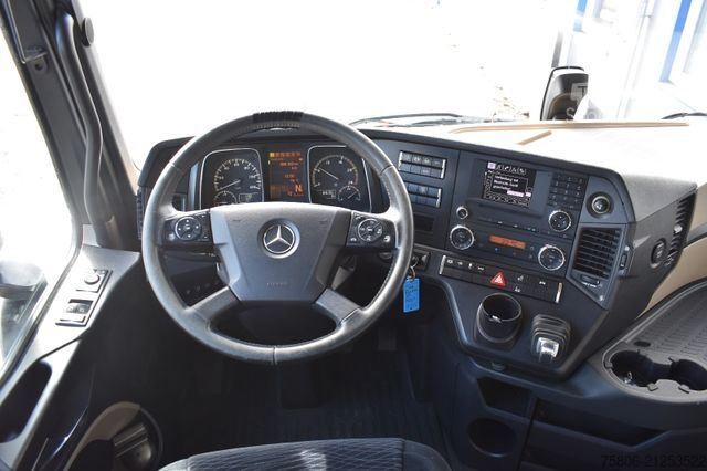 Рефрижераторний вантажівка MERCEDES-BENZ Actros 2548 L 6x2 E6 GIGA Retarder neuer Motor