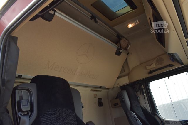 Рефрижераторний вантажівка MERCEDES-BENZ Actros 2548 L 6x2 E6 GIGA Retarder neuer Motor