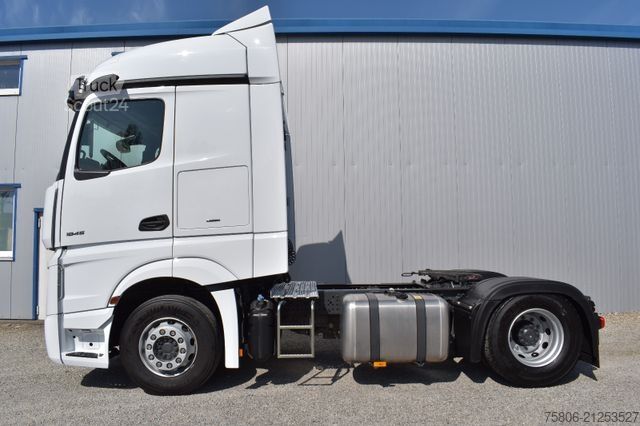 Standaard trekker MERCEDES-BENZ Actros 1845 LS 4x2 E6 Retarder Neuwertig