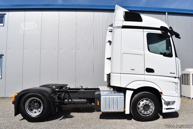 Standaard trekker MERCEDES-BENZ Actros 1845 LS 4x2 E6 Retarder Neuwertig