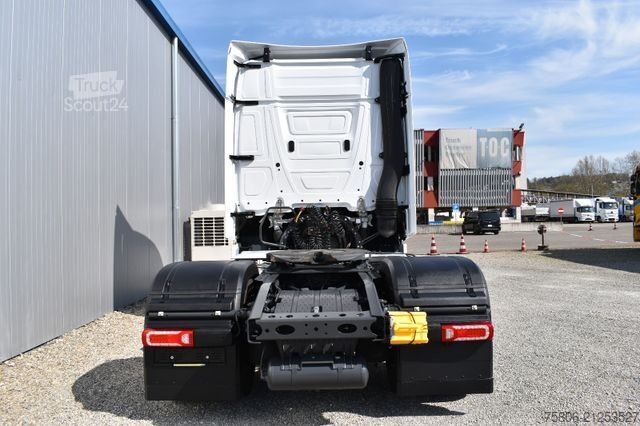 Standaard trekker MERCEDES-BENZ Actros 1845 LS 4x2 E6 Retarder Neuwertig