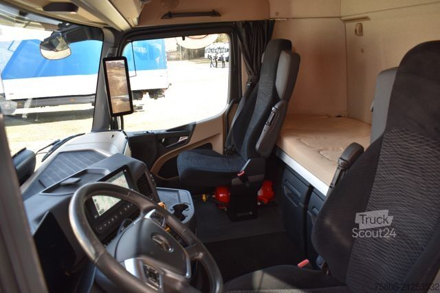 Фургон (вантажний автомобіль) MERCEDES-BENZ Actros 1842 L E6 Koffer AHK LBW Top Zustand