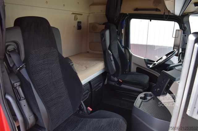 Фургон (вантажний автомобіль) MERCEDES-BENZ Actros 1842 L E6 Koffer AHK LBW Top Zustand